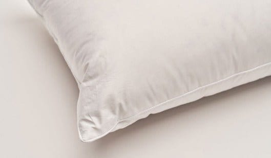 ViSpring - HUNGARIAN GOOSE DOWN SURROUND LUXURY PILLOW | Vispring Los Angeles -